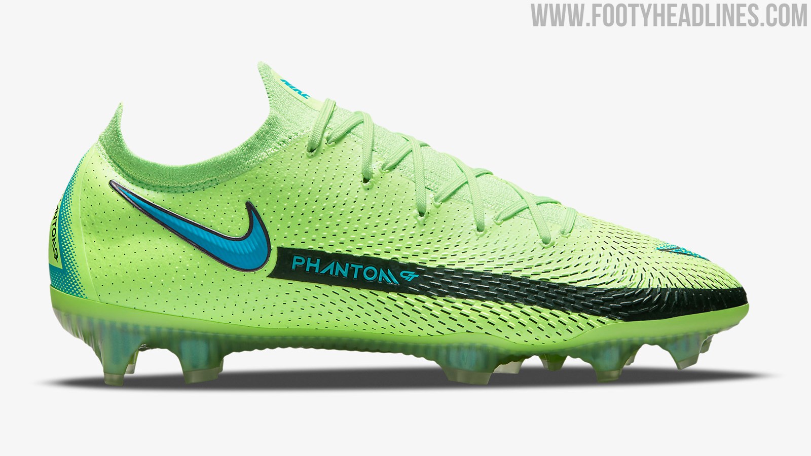 Nike online phantom green